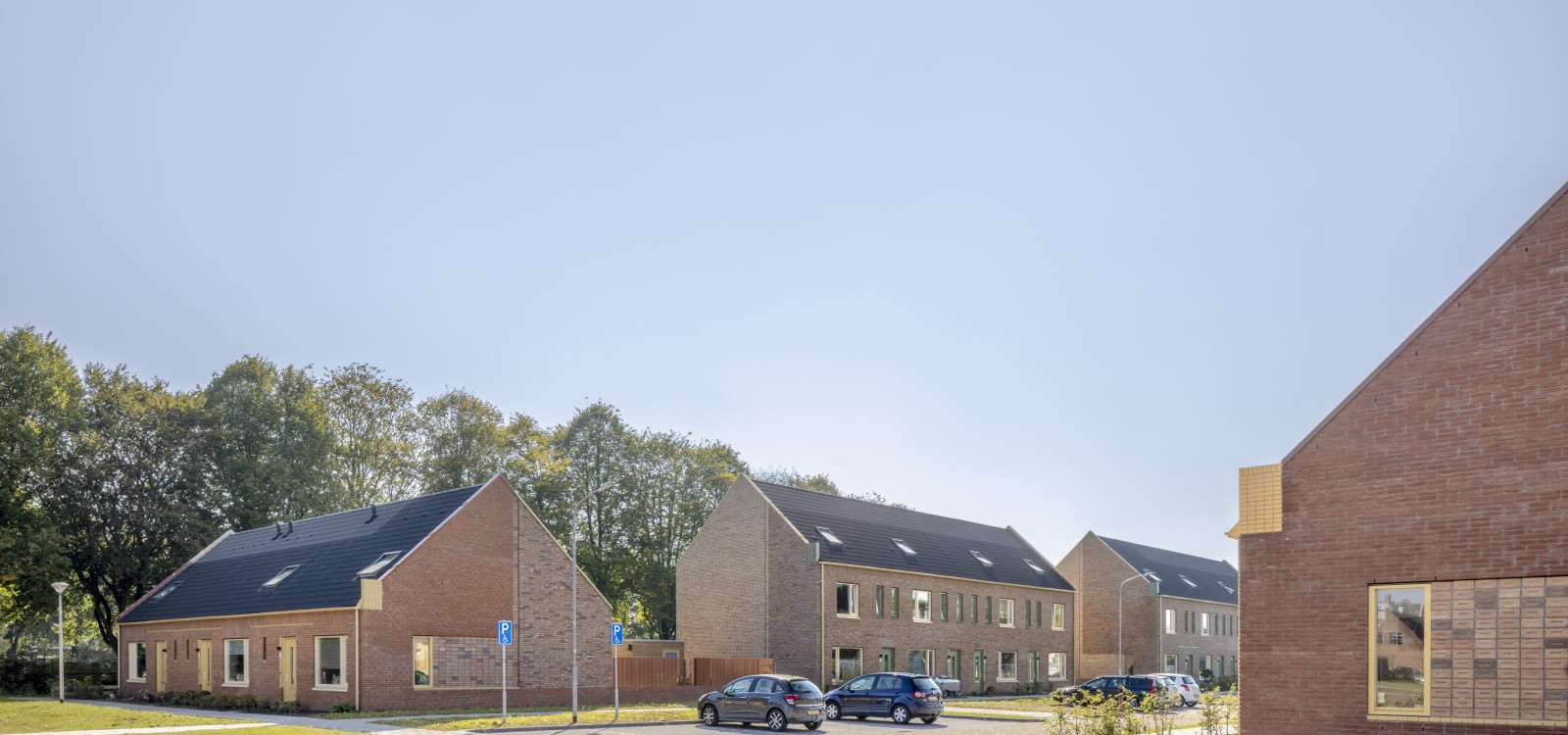 Nieuwbouw aan de Wilgenbos in Uithuizen, De Deur in huis architecten